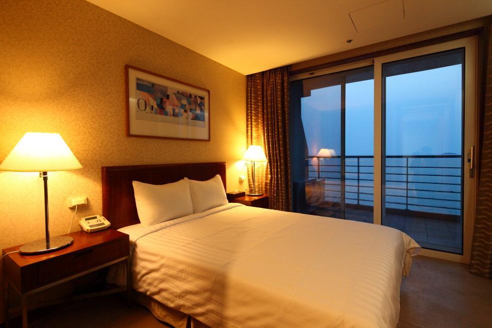 Hotel Resom Ocean Castle Taean Esterno foto