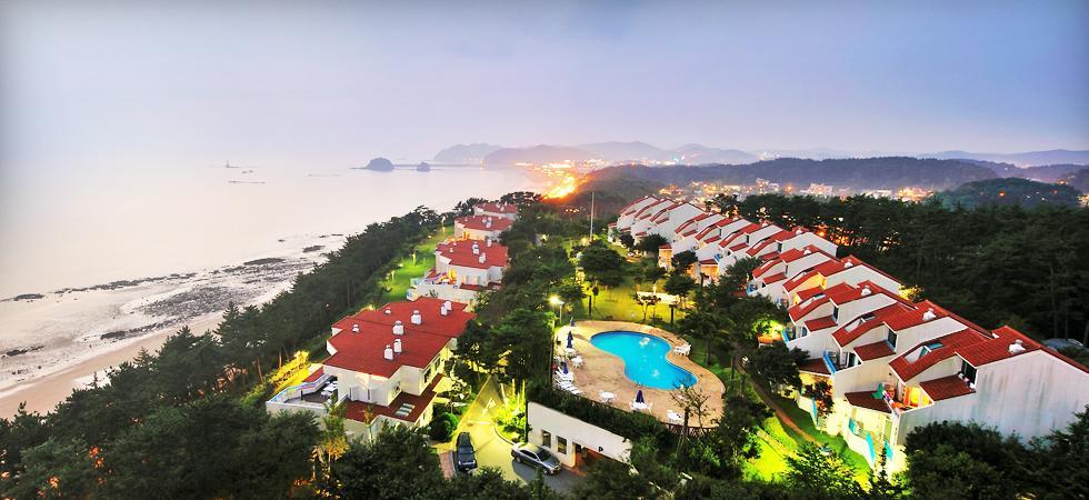 Hotel Resom Ocean Castle Taean Esterno foto